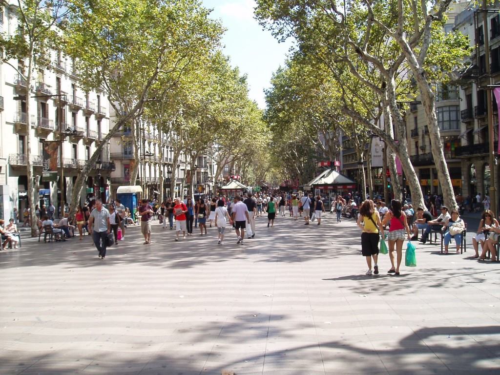 Passeggiata Sulle Ramblas, I Viali Più Famosi Di Barcellona | Barcellona